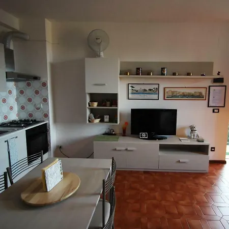 Locazione Turistica Angelina Apartment